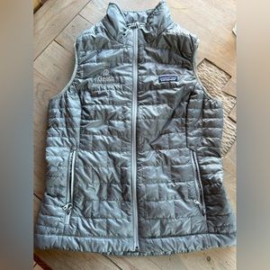 Patagonia Women’s Medium Puffy Vest